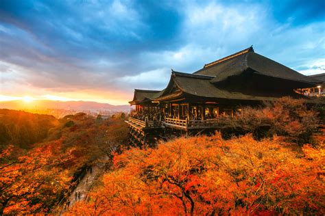 20 Beautiful Japanese Seasonal Words For Autumn Team Japanese