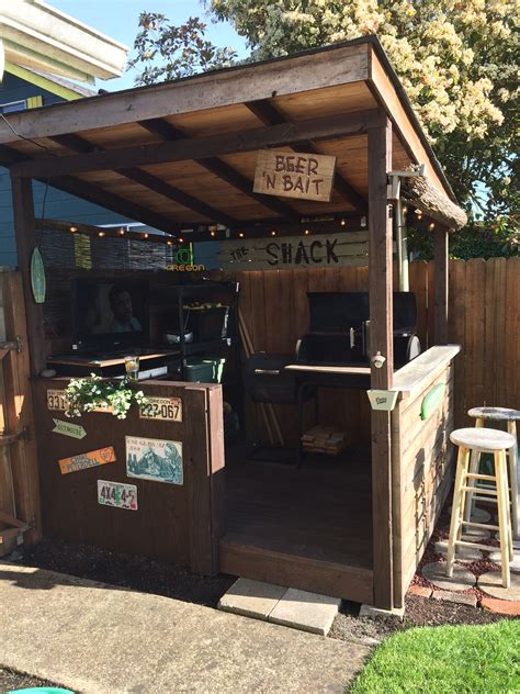 Diy outdoor deck kitchen · 2. BBQ shack | Bbq shed, Diy patio, Backyard bar