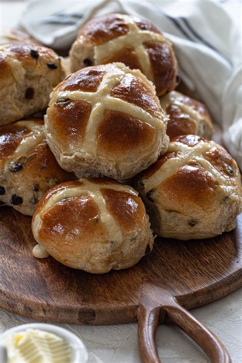 hot cross buns recipe so fluffy olivia s cuisine