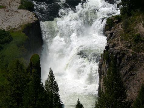 Best Time To See Mesa Falls In Idaho 2024 When To See Roveme