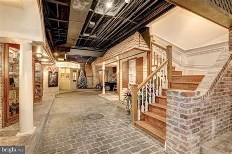 Photos Of Elaborate Fake Town In Basement Of Mansion Are A Must See