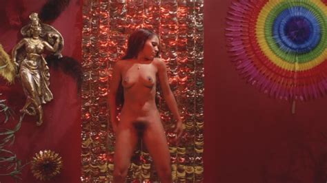 Naked Martina Domingo In Die Sex Spelunke Von Bangkok