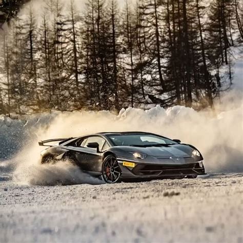 Drift Lamborghini Aventador Picture Ideas