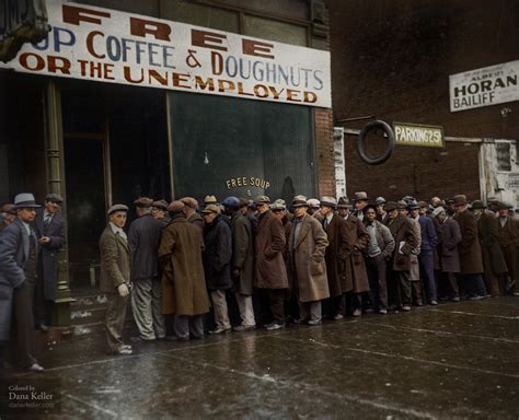 Unemployed Men Outside Al Capone S Soup Kitchen In Chicago During The Great Depression 1931