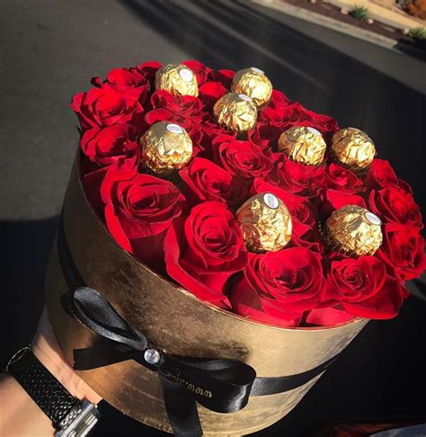 A Box Of Roses And Chocolates In Glendale Ca Boxed Flowers And Sweets