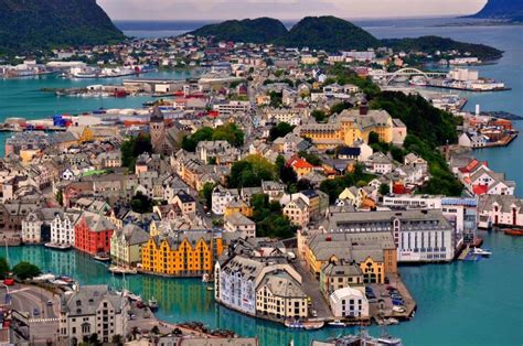 The Beautiful Art Nouveau City Ålesund In Norway Places To See In