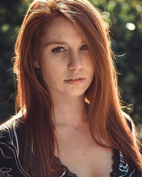 Natural Red Hair Natural Redhead Redhead Beauty Redhead Girl Women With Freckles Stunning