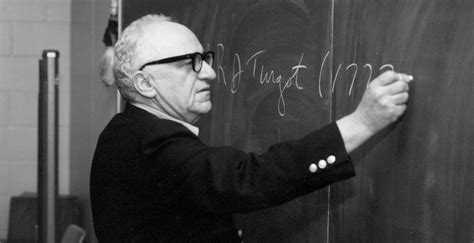 Murray Rothbard Instituto Liberal
