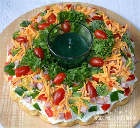 Christmas Crescent Appetizer Wreath Grandma Honeys House Recipe Appetizers Veggie Pizza