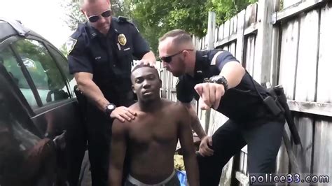 Sexy Police Men Naked Gay Serial Tagger Gets Caught In The Act Eporner