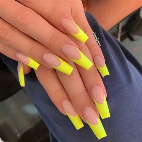 23 Neon Yellow Nails And Ideas For Summer 2020 StayGlam Neon Yellow