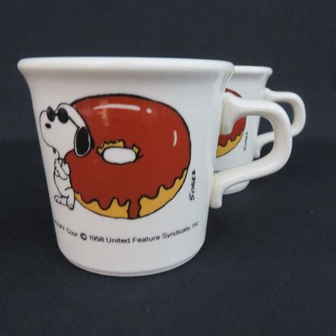 Lot Of 2 Peanuts Snoopy Joe Cool Donut Mugs Vintage 8 Oz Coffee Cup