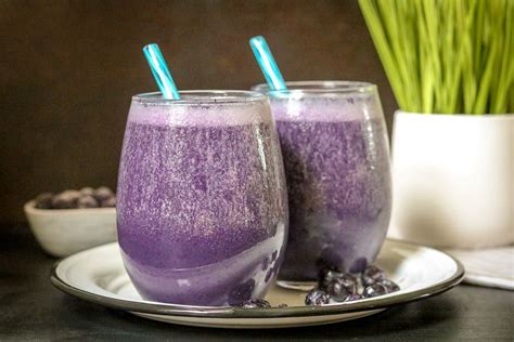 Look no additionally than this list of 20 finest recipes to feed a crowd when you need incredible ideas for this recipes. Healthy Blueberry Smoothie With Almond Milk - Savory Thoughts