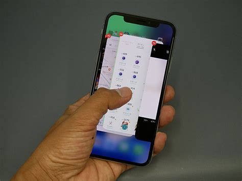 The usual reason that people have to transfer data from one iphone to another is if they are trading in their older model of phone and getting a new one. iPhone X、iOS 12だとアプリの終了操作が1ステップ減る - ITmedia Mobile