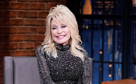 Dolly Parton Saved a Child Actor From Being Hit By a Car