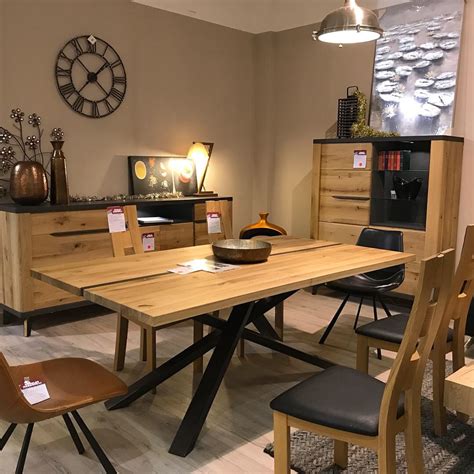 Salle à manger Danube style design en chêne massif naturel ~ Pose Salle