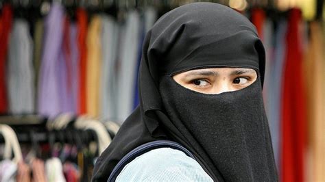 Muslim Womens Segregation In Uk Communities Must End Cameron Bbc News