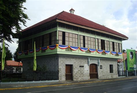 Backpacking Philippines The Largest Jose Rizal Monument In Calamba