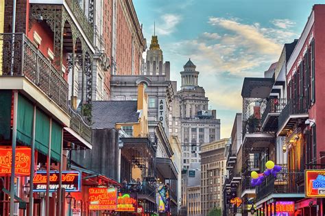 Bourbon Street New Orleans 7 Must Do Iconic Activities