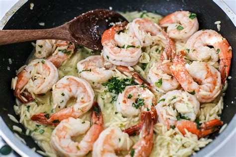 Cook the shrimp until it becomes translucent. Quick and Easy Shrimp Scampi | Recipe (With images) | Red ...