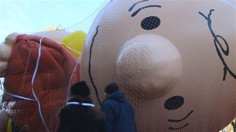 Watch Macys Balloons Inflate Cnn Video