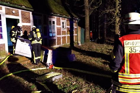 Haus zum kauf in himmelpforten kajedeich, himmelpforten · haus · baujahr 1995 · einfamilienhaus. Autofahrer bemerkt Brand und wählt den Notruf: Feuer in ...