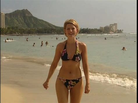 Hot And Sexy Samantha Brown Bikini Photos In Knockoutpanties