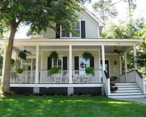 30 stunning farmhouse front porch that inspire easy summer living southern cottage house