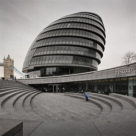 © City Hall Foster Partners Architects