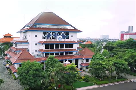 10 Ptn Terbaik Di Indonesia Universitas Airlangga Masuk 5 Besar