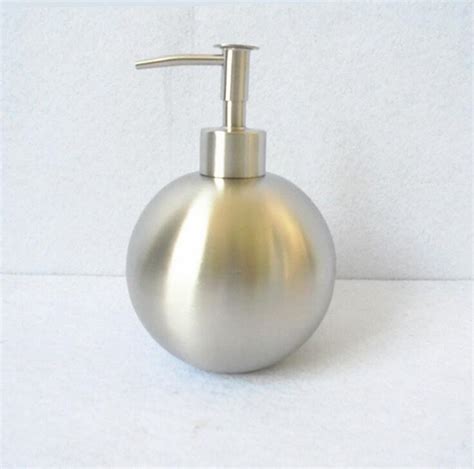 Bathroom Products Pressing Type Spherical Soap Dispenserhotel 304 Stainless Steel 560ml Sitting
