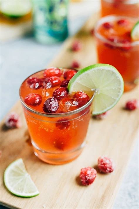 sparkling vodka cranberry with lime eating bird food