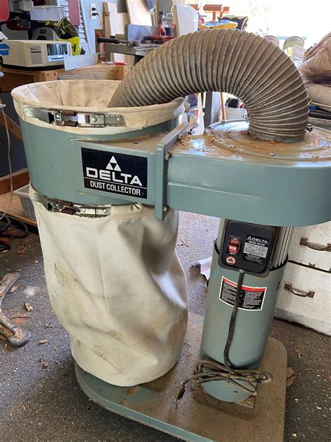 Lot 604 Delta Dust Collector Model 50 840 Just Right Estate Sales