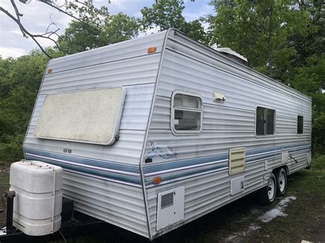 1999 Prowler Travel Trailer 26 Feet Bumper Bull Sleeps 6 Fully Self