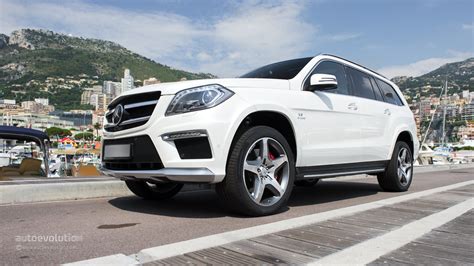 Mercedes Benz Gl 63 Amg Tested By Autoevolution
