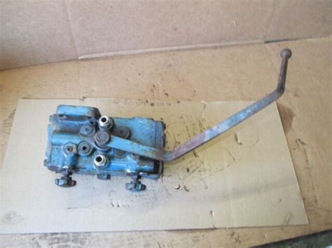 Ford 6000 Tractor Hydraulic Remote Control Valve Assembly Ebay
