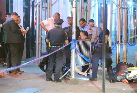 1 Dead 3 Injured In Shooting At T I Concert In Nyc