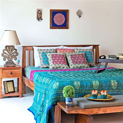 Indian style is rich with colors and patterns that attract many individuals to head for indian interior design in their bedrooms, living rooms or their whole homes. #DreamfoamBeddingCoupon #FavouriteBedroomIdeas | Indian ...