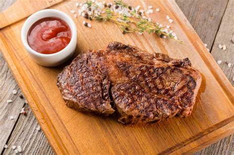How To Turn A Chuck Roast Into Steak Livestrong