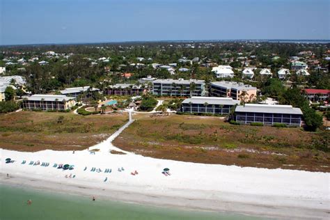 Property is on or right next to the beach. Sanibel Inn Vacation Condo Rentals | Sanibel Island ...