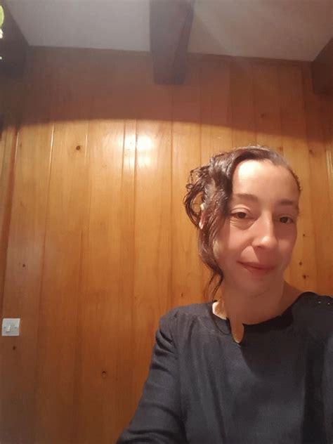 Rencontre Delphine 34 Ans Vaux Sous Aubigny Je Suis Sur Ce Site