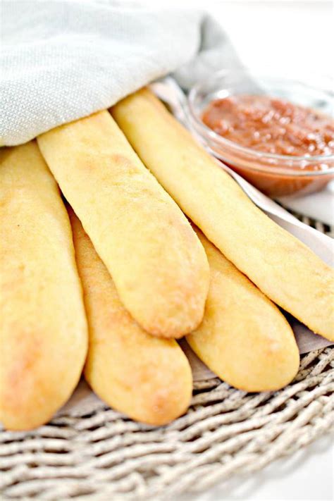 Cilantro jalapeno hummus, easy jalapeño hummus. Keto Breadsticks! BEST Low Carb Keto Copycat Olive Garden Breadsticks Idea - Quick & Easy ...
