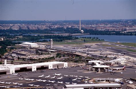 Exterior Views At Reagan National Airport Metropolitan Washington