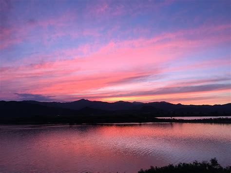 Hd Wallpaper Glow Sunset View Pink Sunset Lake Landscape