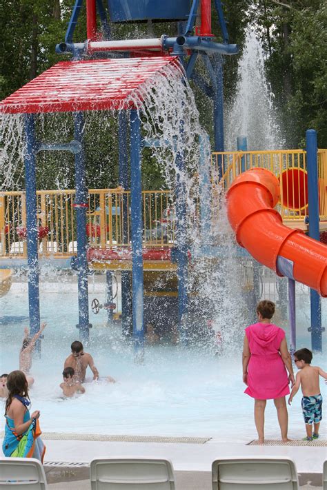 Splash Factory At Roseland Waterpark Canandaigua Great Places Places