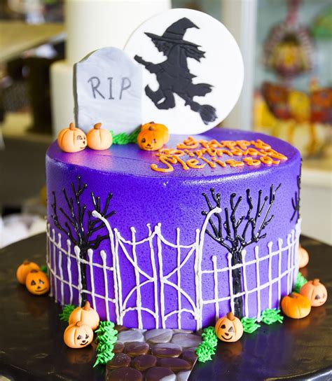 A Spooky Graveyard And Witch Cake For A Halloween Birthday Cake 050