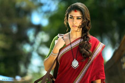 This best suits with good jewellery to add in the look. Gorgeous Nayanthara #Nayanthara | Saree, Nice dresses, Lady
