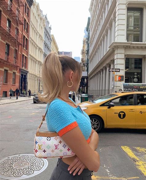 Unreaps Instagram Post Nyc Mornings Unreap Fashion Bags Fashion