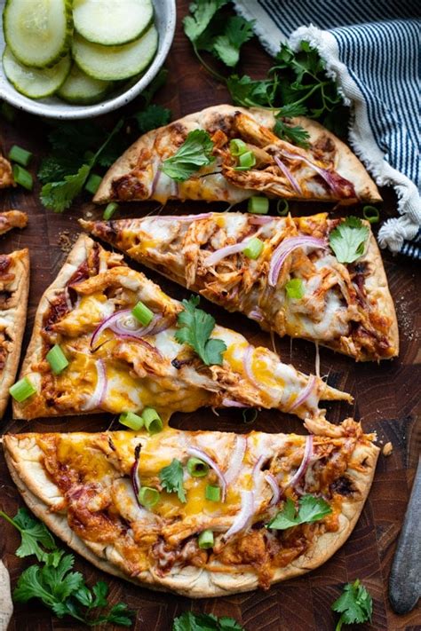 Bbq Chicken Pizza 20 Minute Flatbread Pizza The Seasoned Mom