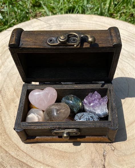 Protection Crystal Kit 10 Crystals Etsy